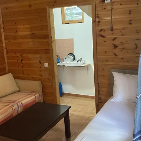 Villa Bujtina E Zefit Shëngjin Exterior foto